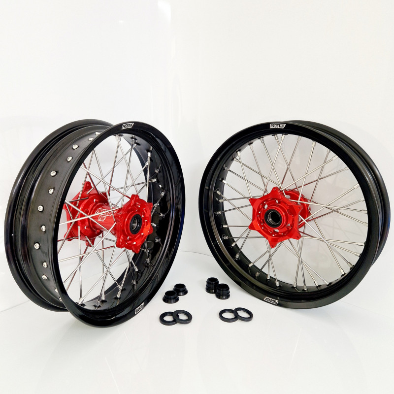 Supermoto wheelset - Honda 125-250CR 95-07 + 500CR 95-01 + 250CRF 04-13 + 450CRF 02-12 - Customizable Supermoto wheelset - Honda 125-250CR 95-07 + 500CR 95-01 + 250CRF 04-13 + 450CRF 02-12 - Customizable