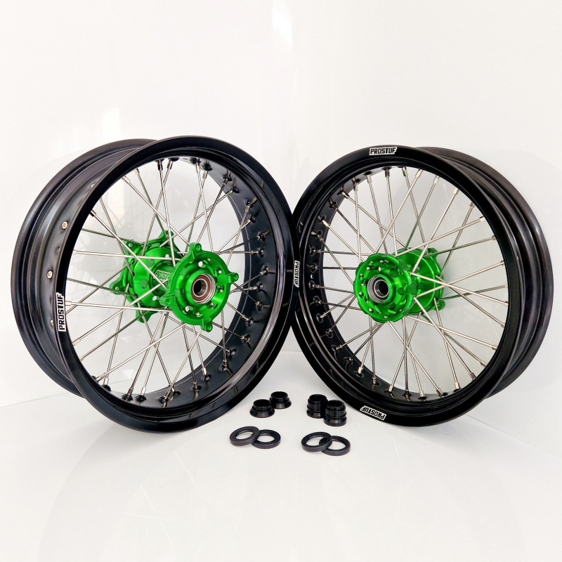 Paire de roues Supermoto - Kawasaki 125-250 KX 93-03 + 500 KX 94-04 - Personnalisable Paire de roues Supermoto - Kawasaki 125-250 KX 93-03 + 500 KX 94-04 - Personnalisable