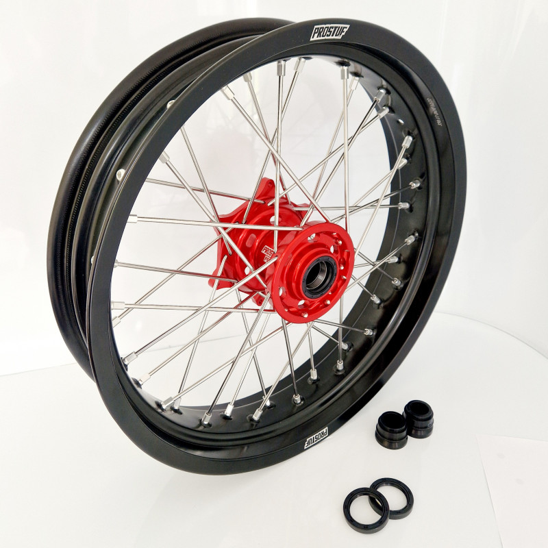Supermoto Front Wheel - Fantic - Customizable Supermoto Front Wheel - Fantic - Customizable