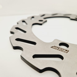 Disque Arrière Prostuf + vis incluses - 220 mm - Kawasaki (Attention entraxe KXF avec 4 trous)